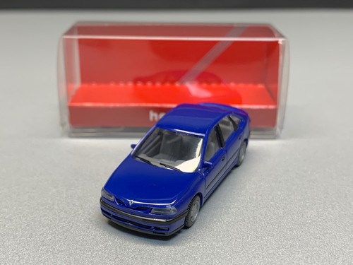 Renault laguna sedan door - renault,